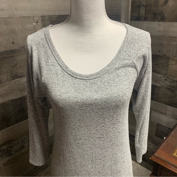 Vanity gray size medium dress long sleeve back zipper scoop neck - Picture 2 of 9